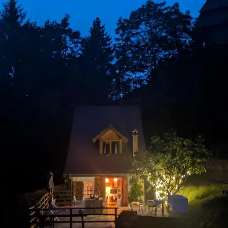 Typical And Lovely House In A Forest Vakantiehuis *